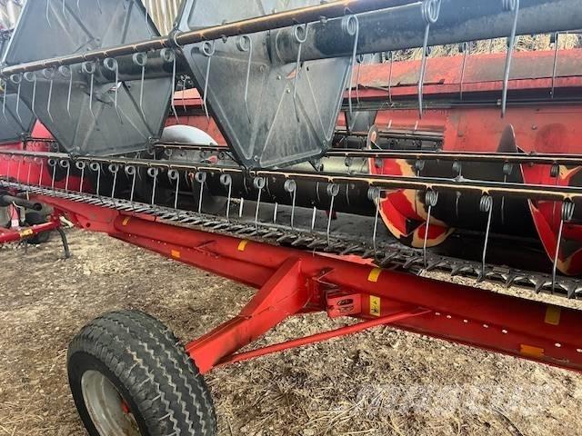 Massey Ferguson 30 Skördetröskor