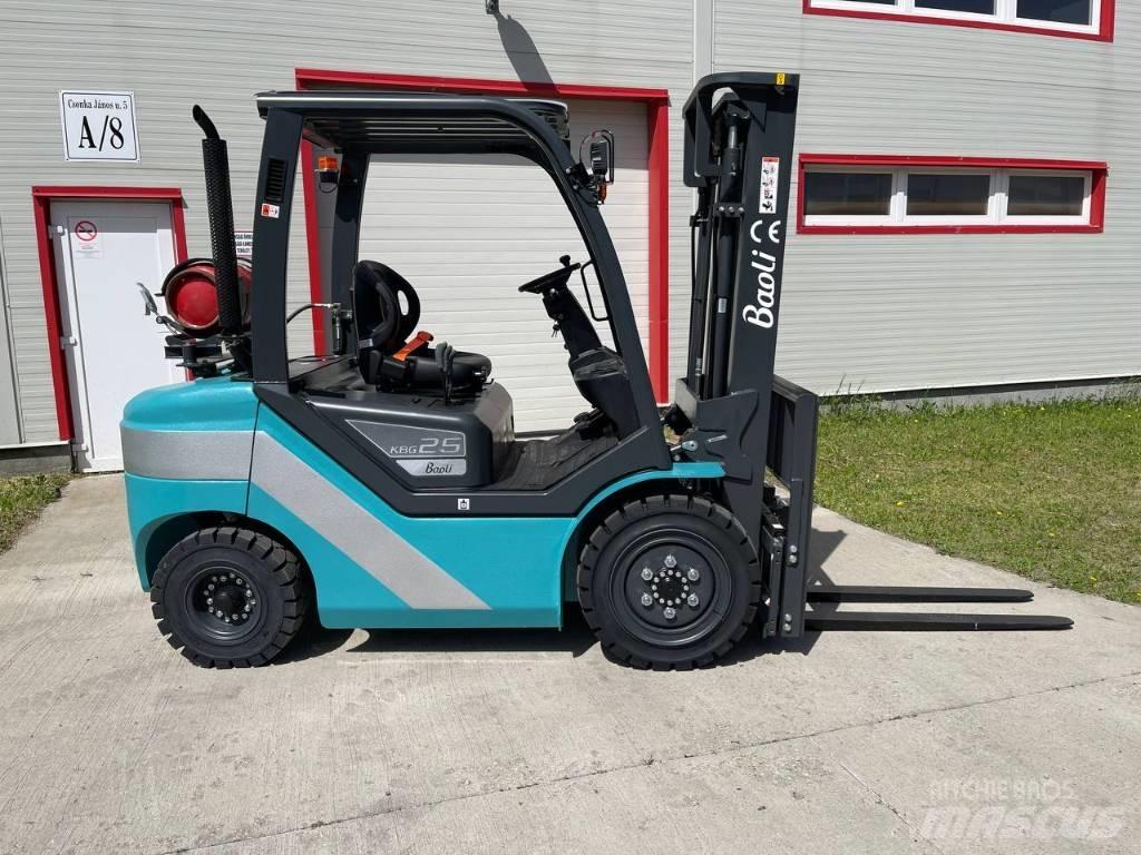 Baoli KBG 25 Gasolmotviktstruckar