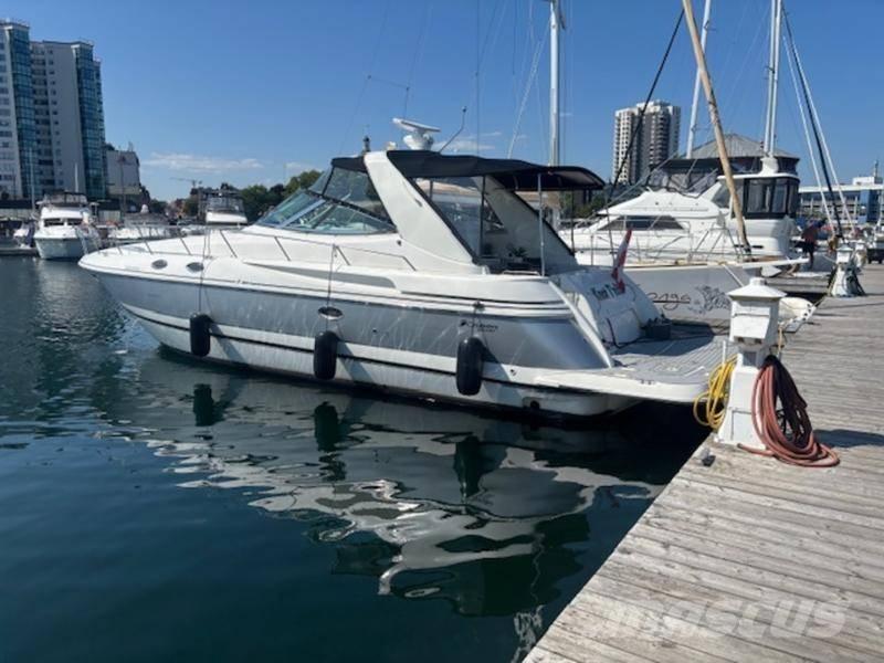  Cruisers Yachts 3870 Arbetsbåtar, pråmar och pontoner