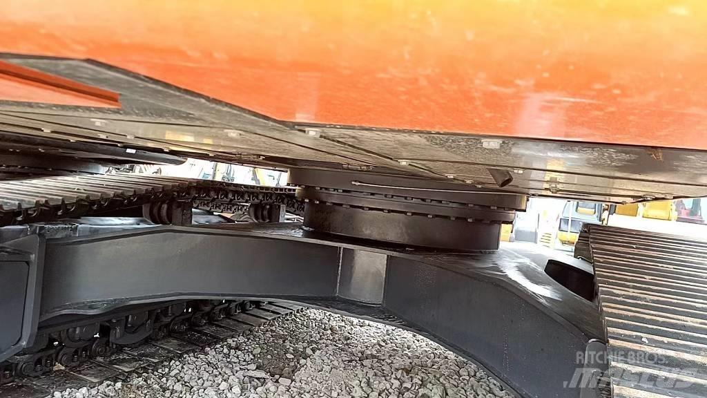 Doosan 225 LC-9 Bandgrävare