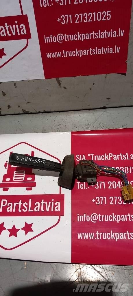 Volvo FH 12.   1624133 Hytter och interiör