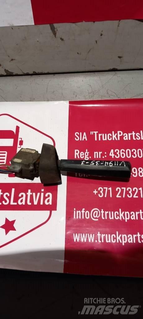 Volvo FH 12.   1624133 Hytter och interiör