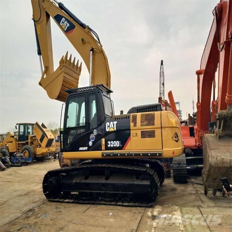CAT 325DL Bandgrävare