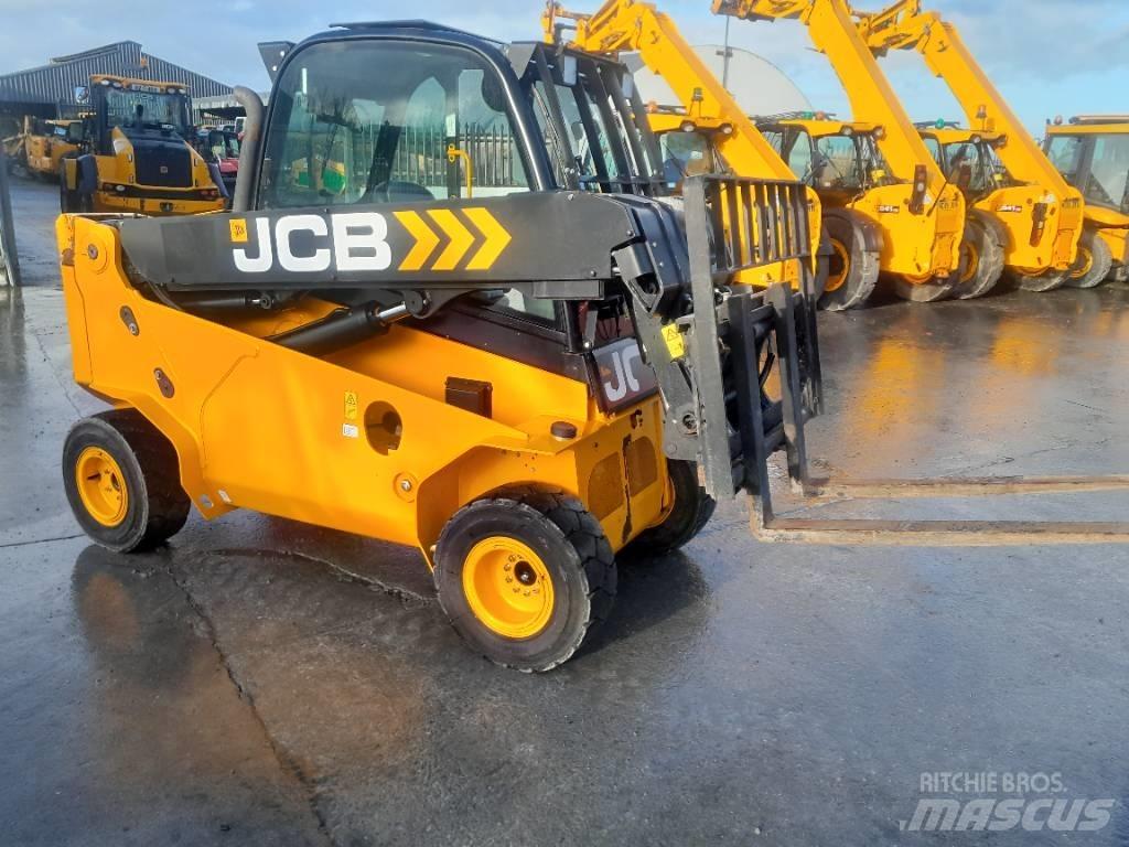 JCB TLT 35 D 4WD Teleskoplastare