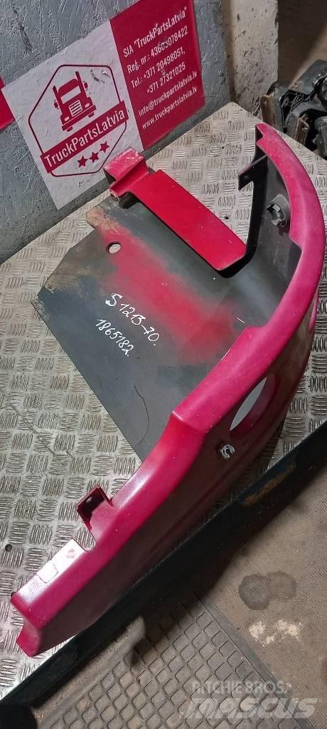 Scania R440  1865182 Hytter och interiör