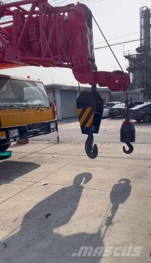 Sany 1000s Allterrängkranar