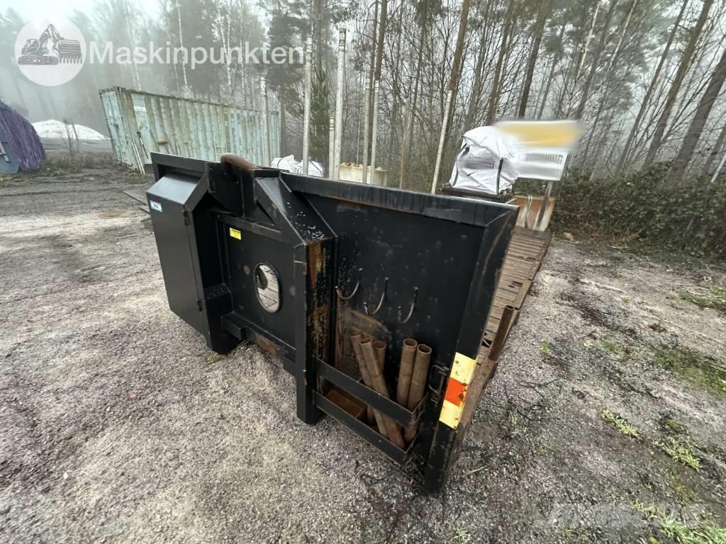 Sisu Maskinflak Lastväxlarutrustning