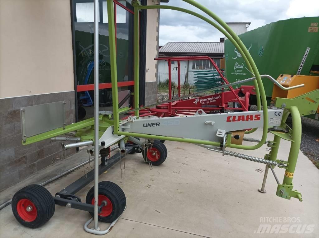CLAAS LINER 450 Vändare och luftare