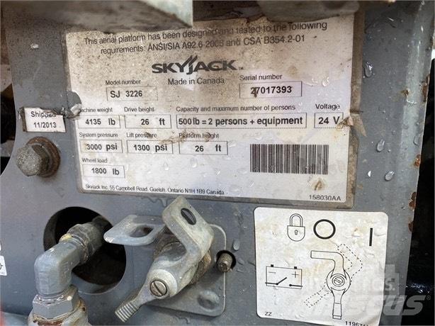 SkyJack SJ III 3226 Saxliftar