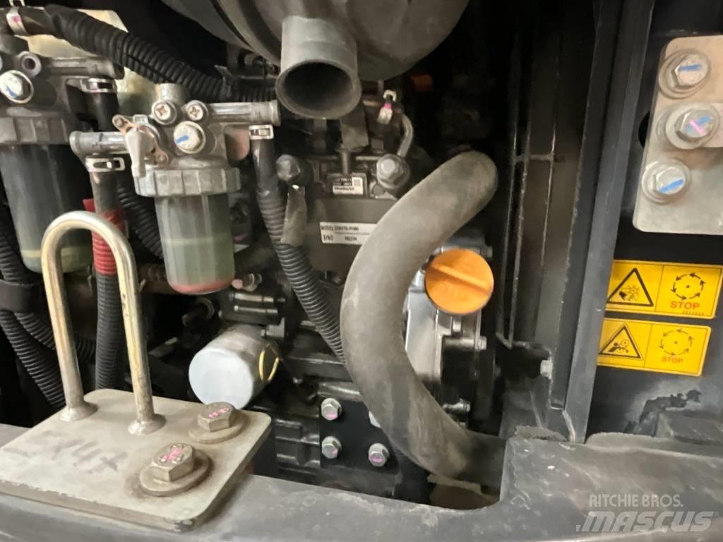 Hitachi ZX 19 U-5 A Minigrävare < 7t