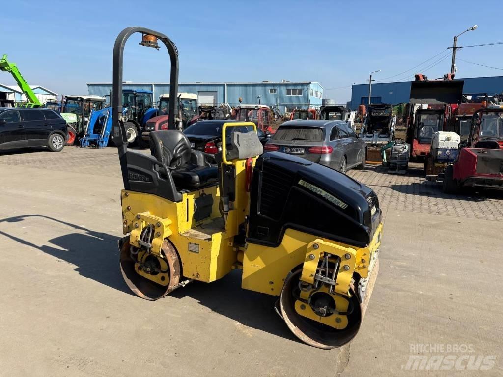 Bomag BW 100 AD-5 Tvåvalsvältar