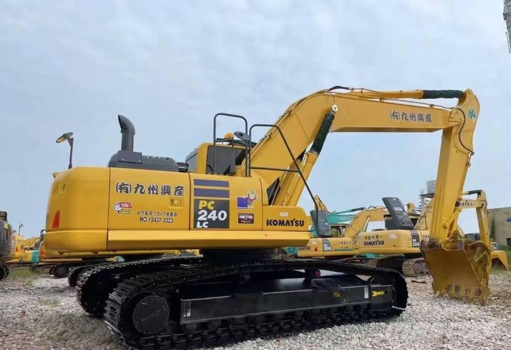 Komatsu PC 240 Bandgrävare