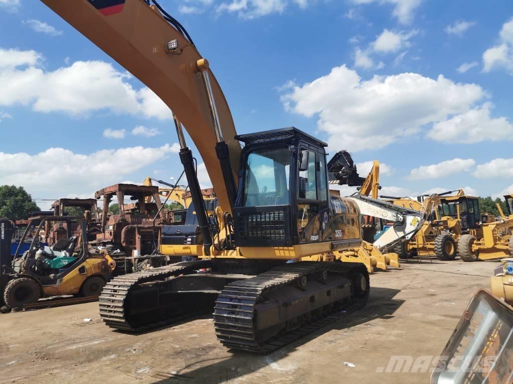 CAT 325 DL Bandgrävare