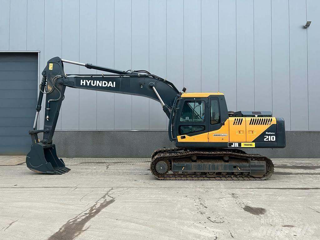 Hyundai R 210 Bandgrävare