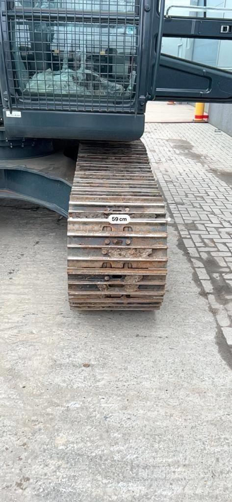 Hyundai R 210 Bandgrävare