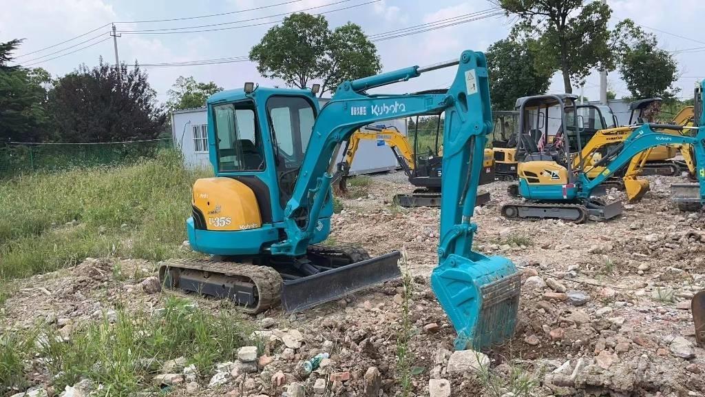 Komatsu U35 Minigrävare < 7t