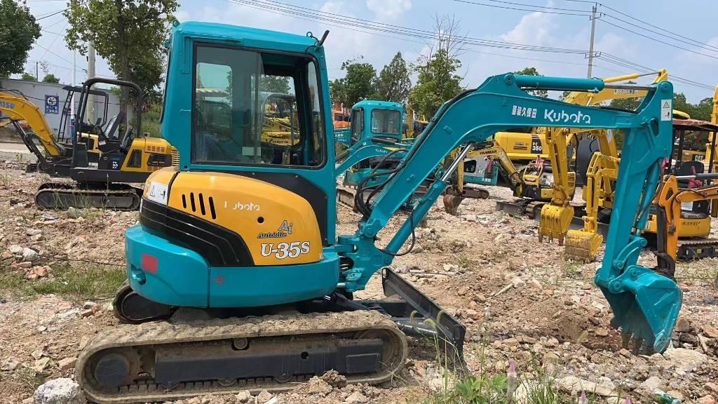 Komatsu U35 Minigrävare < 7t