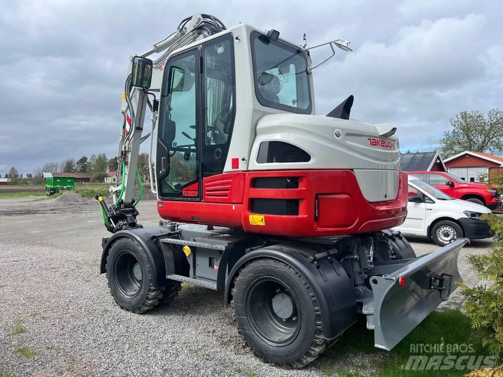 Takeuchi TB 395 W Hjulgrävare