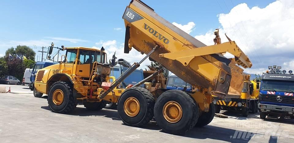 Volvo A35D Midjestyrd dumper