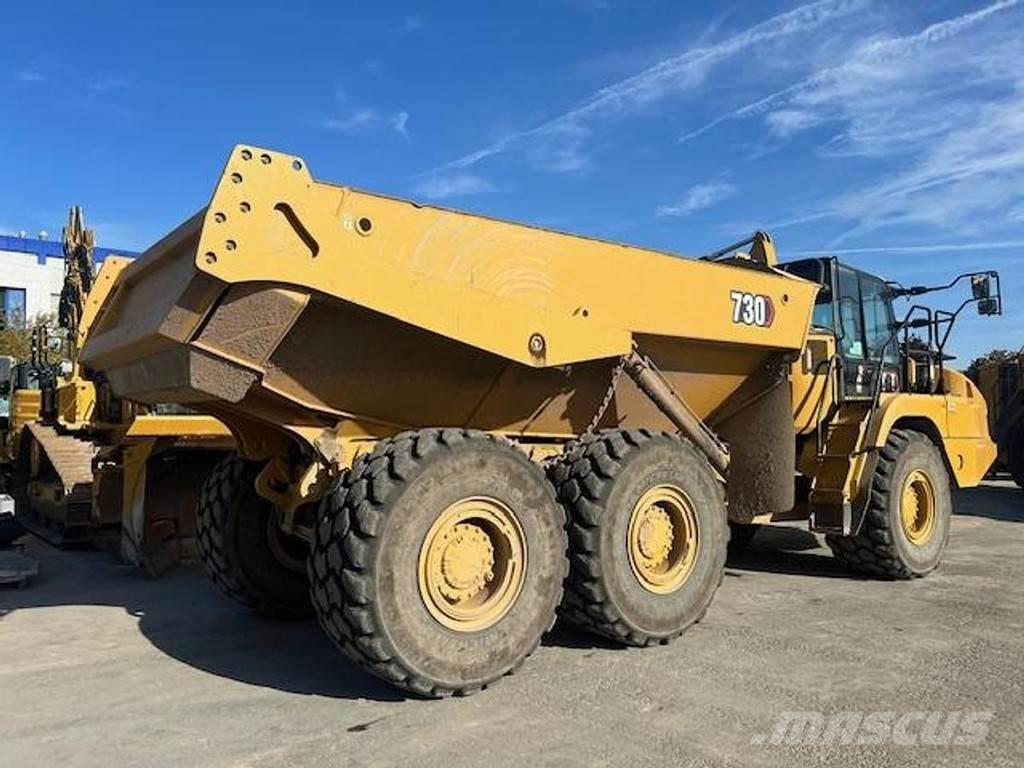 CAT 730 Midjestyrd dumper