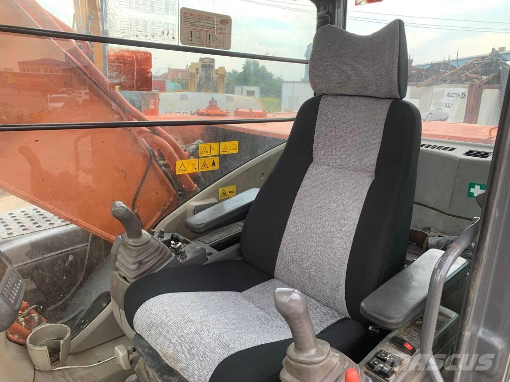 Hitachi ZX 180 LC-3 Bandgrävare