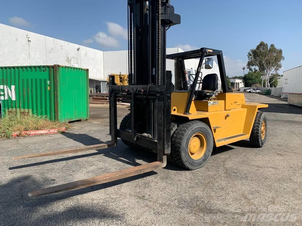 CAT V 330 B Övriga motviktstruckar
