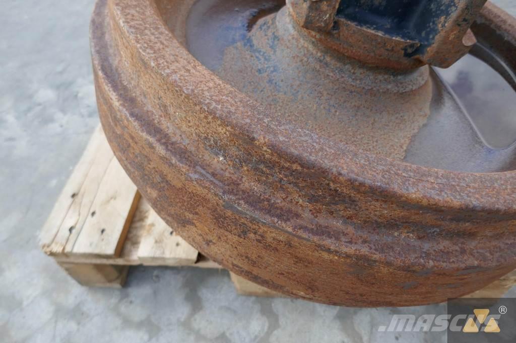 CAT 357-7560 Däck, hjul och fälgar