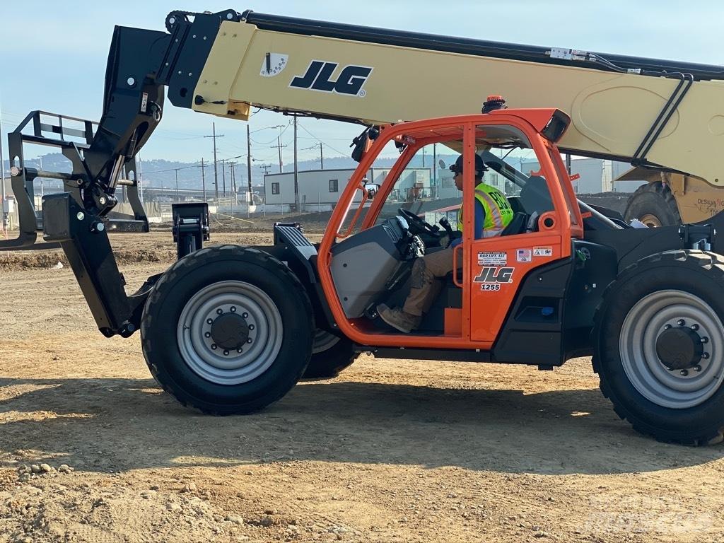 JLG 1255 Teleskoplastare