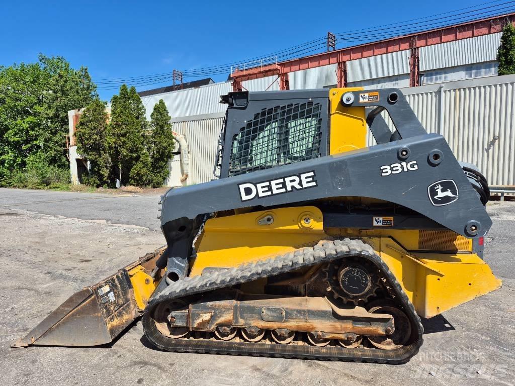 John Deere 331G Kompaktlastare