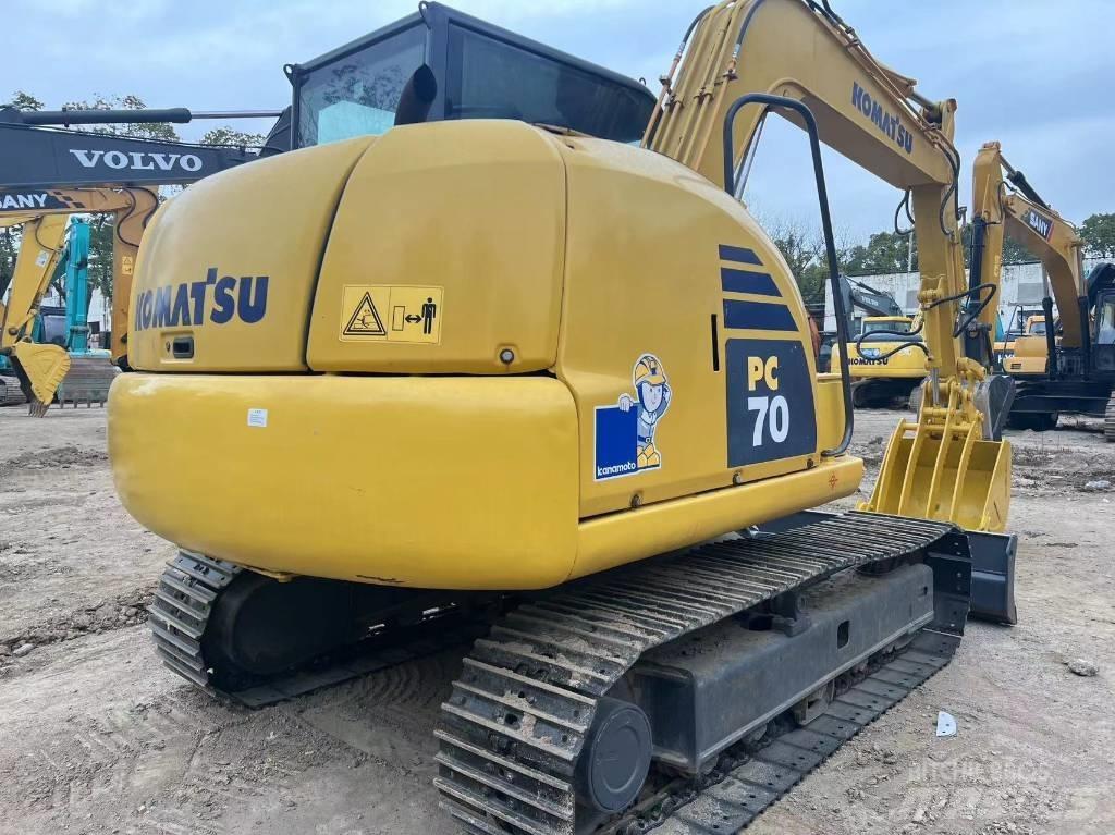 Komatsu PC 70-8 Bandgrävare