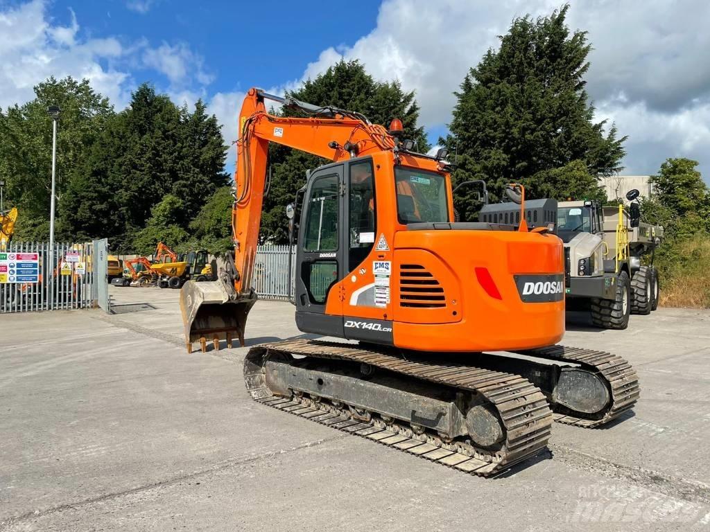 Doosan DX 140 LCR Bandgrävare