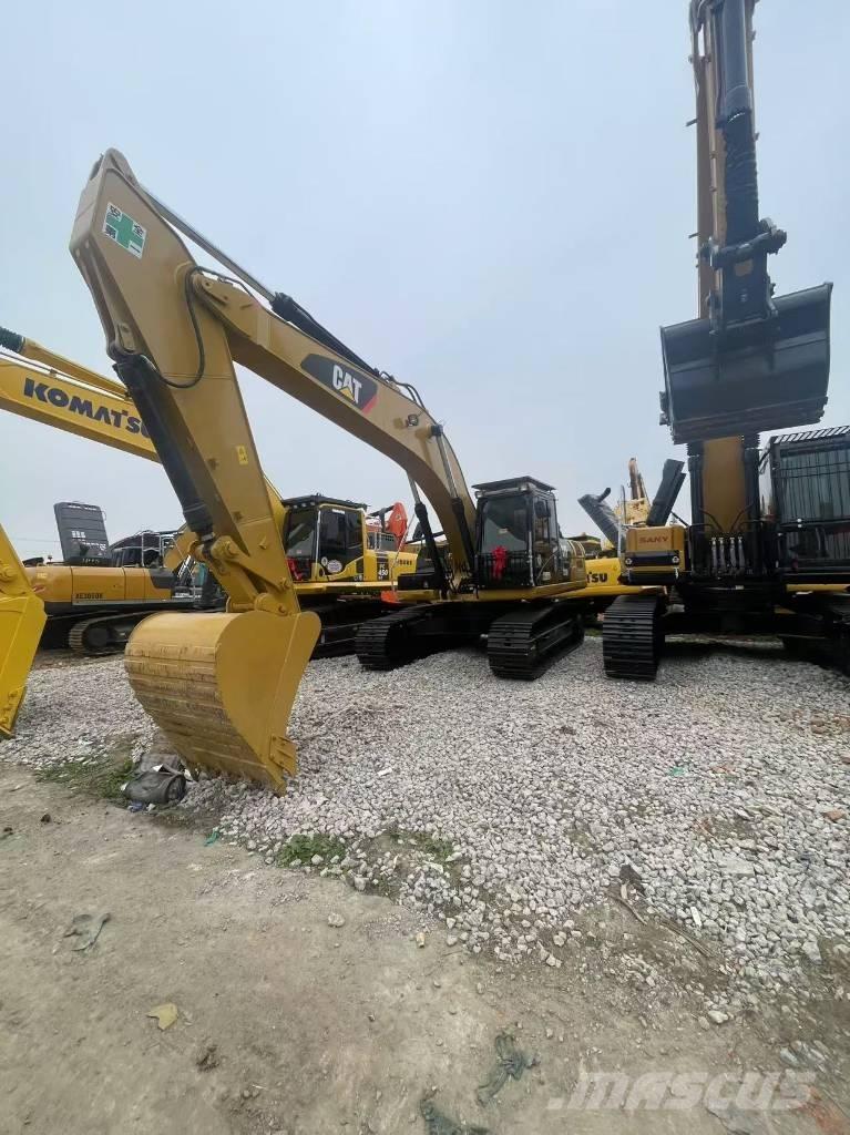 CAT 329 D Bandgrävare