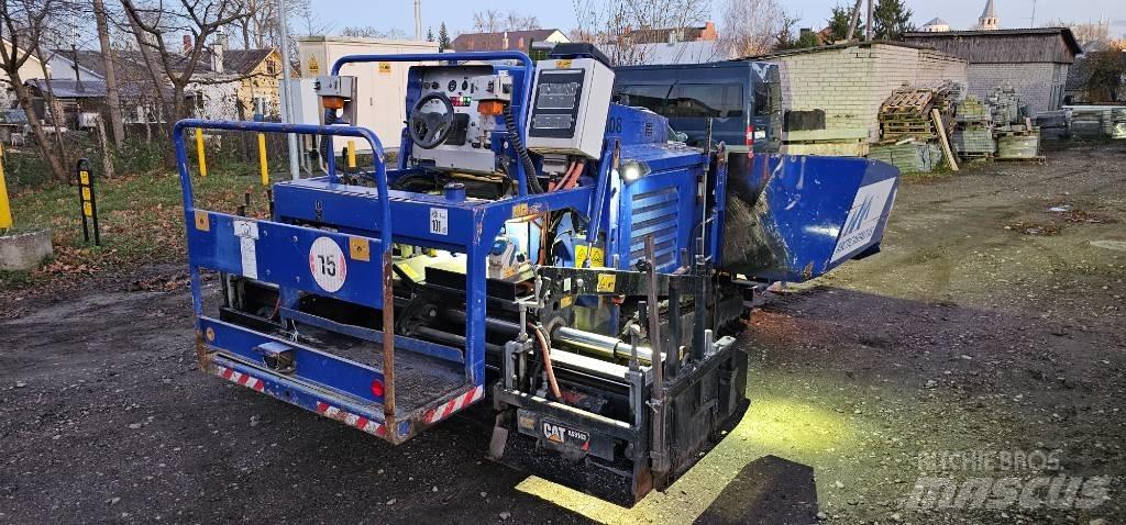 CAT AP 255 E Asfaltsläggningsmaskiner