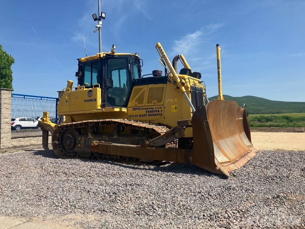 Komatsu D65 EX-18 Bandschaktare