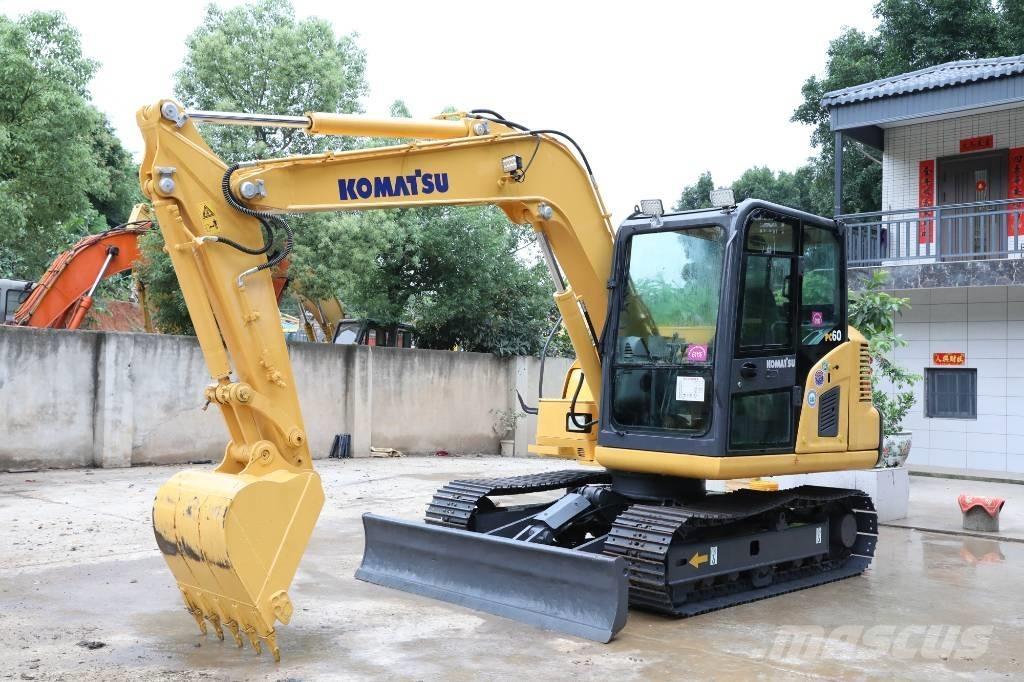 Komatsu PC 60-8 Bandgrävare