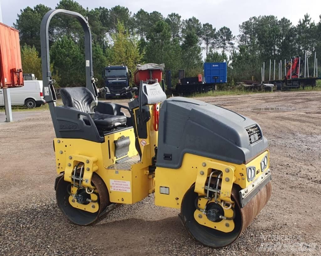 Bomag BW 100 AD M-5 Tvåvalsvältar