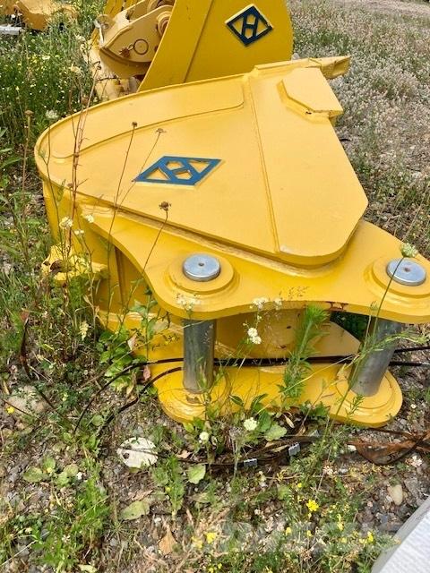 CAT 320 Övriga