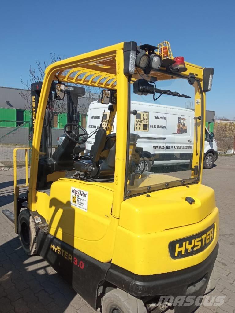 Hyster J 3.0 XN Elmotviktstruckar