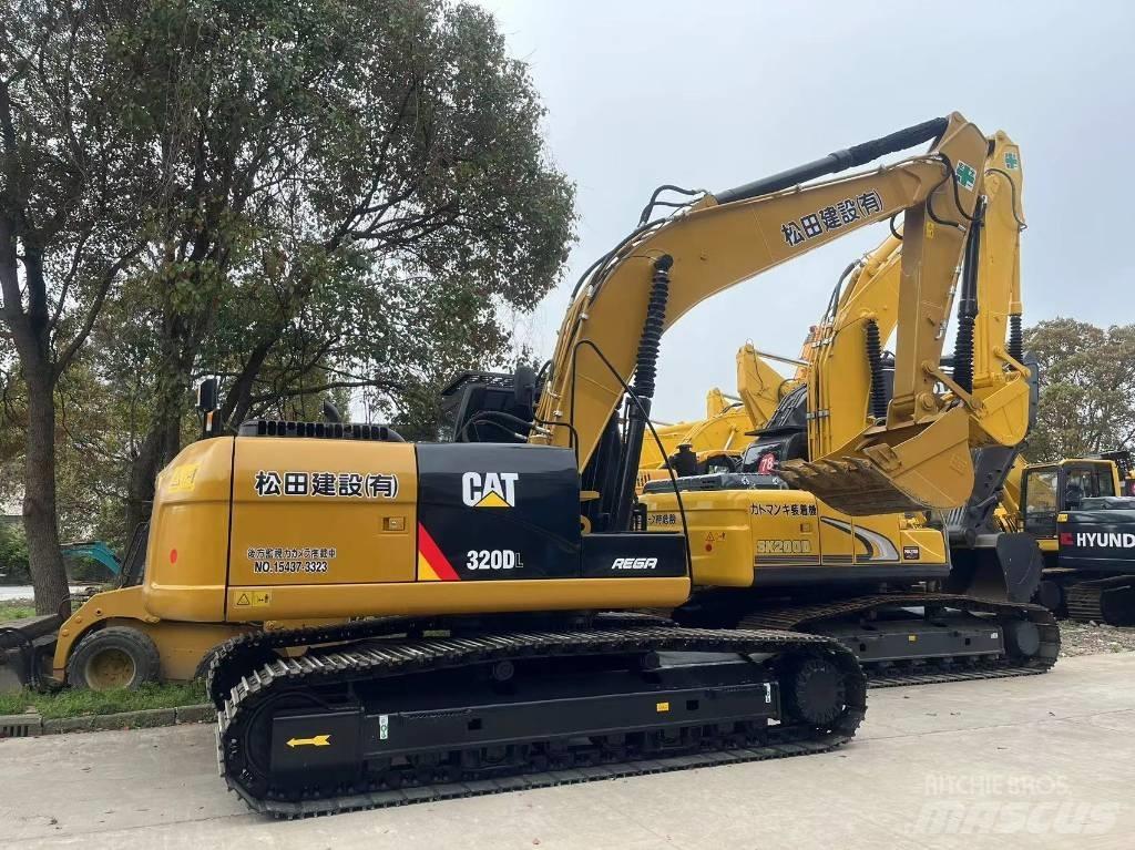 CAT 320DL Bandgrävare