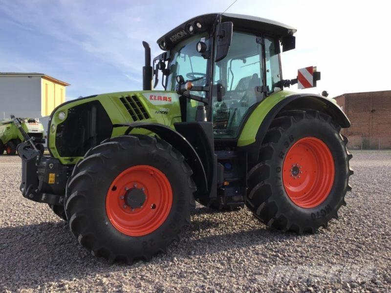 CLAAS ARION 530 Traktorer