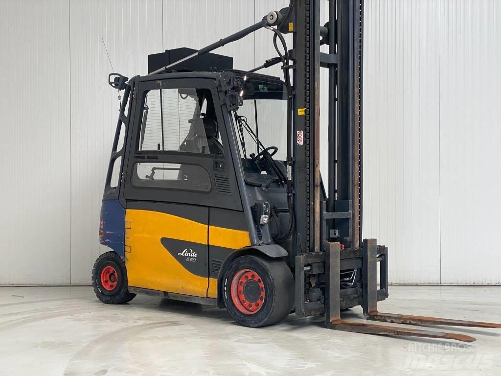 Linde E50HL-01/600 Elmotviktstruckar