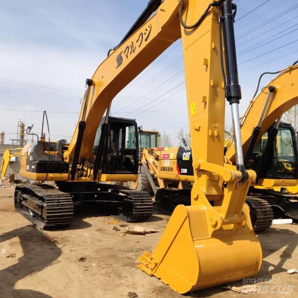 CAT 320D Bandgrävare