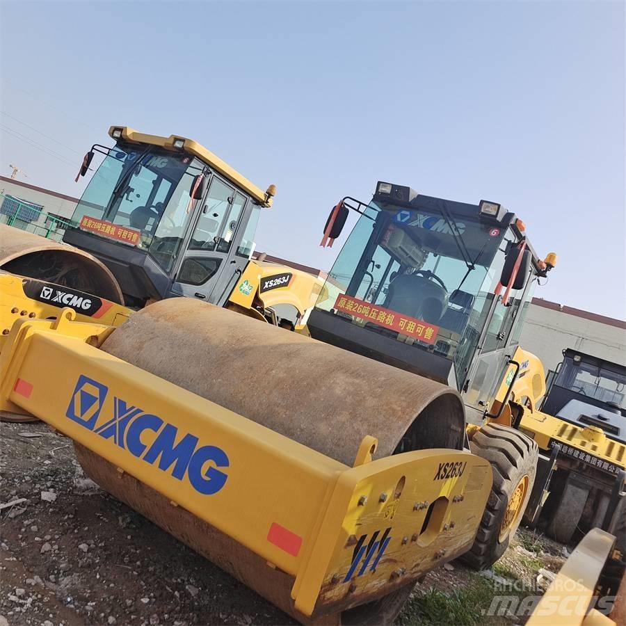 XCMG XS 263 J Envalsvältar