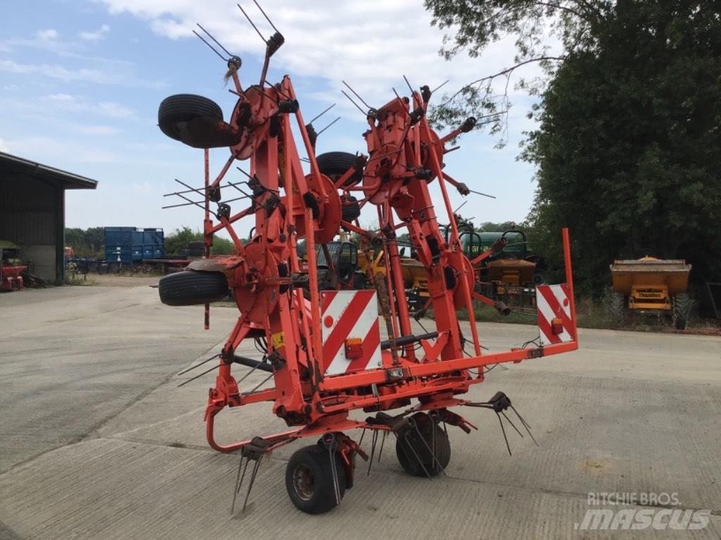 Kuhn GF 8702 Vändare och luftare