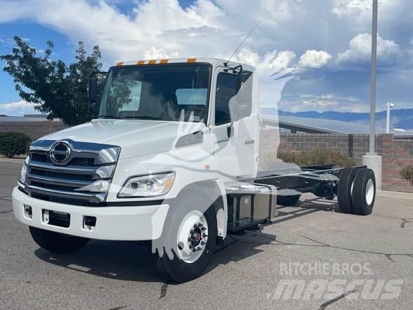 Hino L6 Chassier