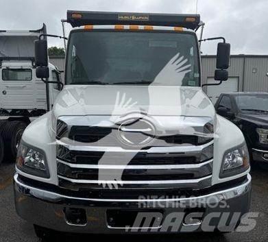 Hino L7 Tippbilar