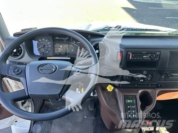 Hino XL8 Tippbilar