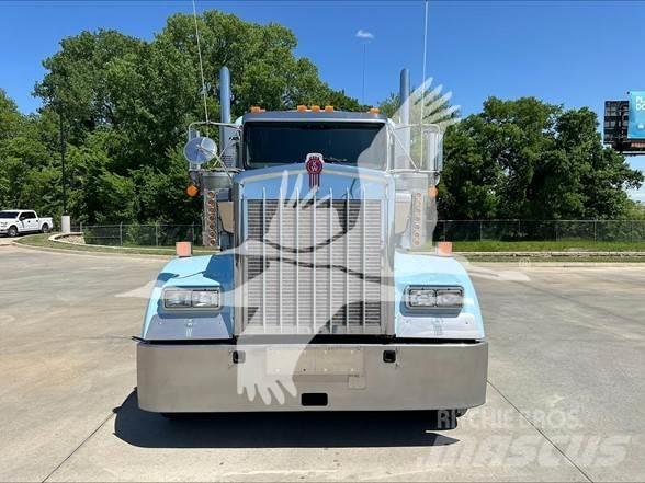 Kenworth W900L Dragbilar