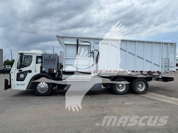 Mack LR64 Entreprenad - Övrigt