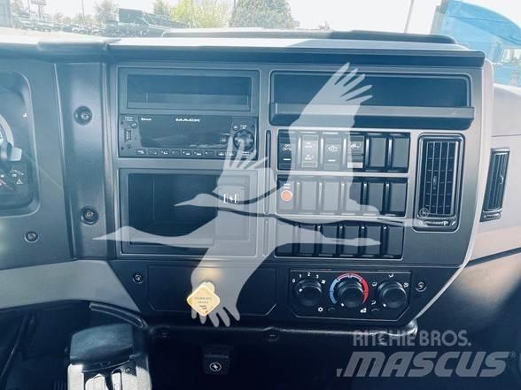 Mack MD6 Entreprenad - Övrigt